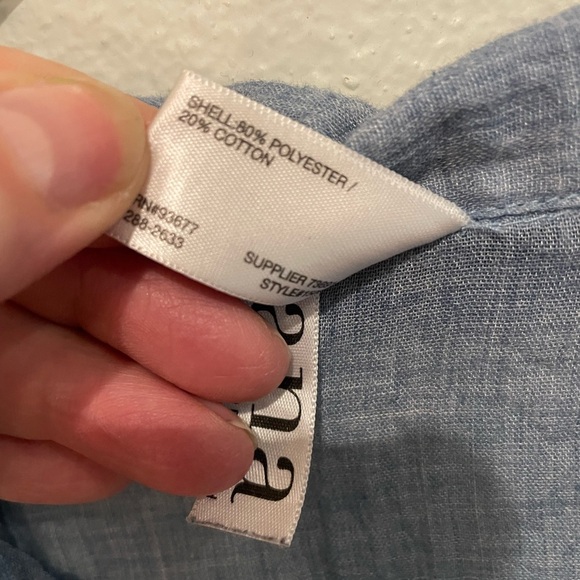 a.n.a Light Blue Chambray Shirt - Picture 4 of 5